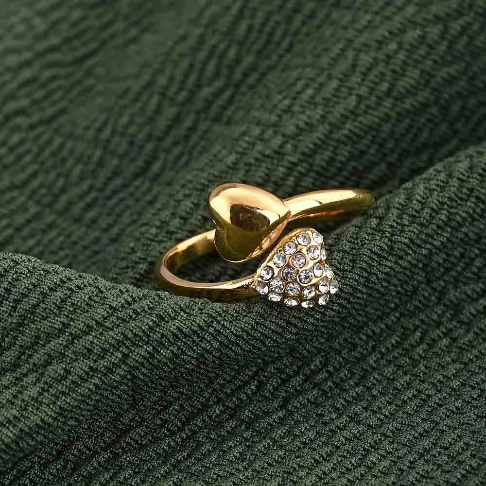 Gold Stone Studded Heart Shaped Ring